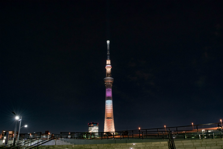 スカイツリー横向き